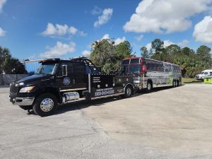 P&S Roadservice tow truck image